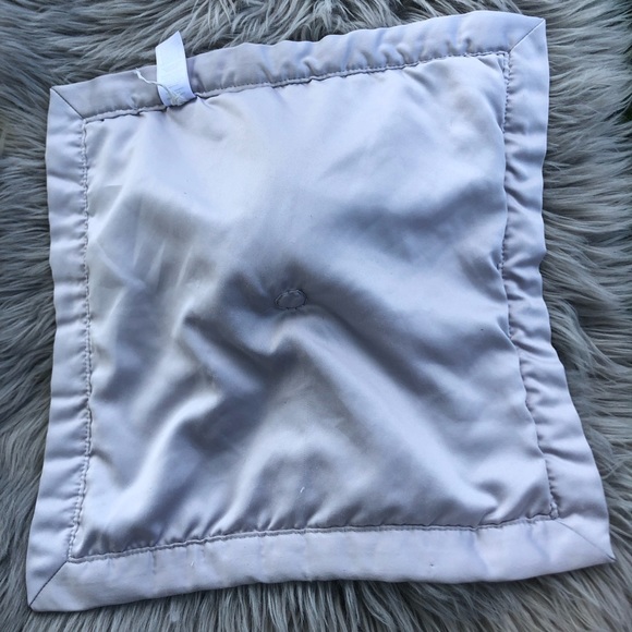 Carter’s elephant Lovey Blanket - Picture 4 of 5